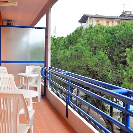 Nice Apartment With Terrace Next To The Sea Bibione Eksteriør bilde